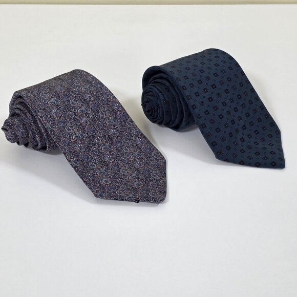 Diva Pure Silk Tie Lot of 2 Italy AOP Geo Tiny Paisley Preppy W3 L56.5-58 Inches - Picture 1 of 13